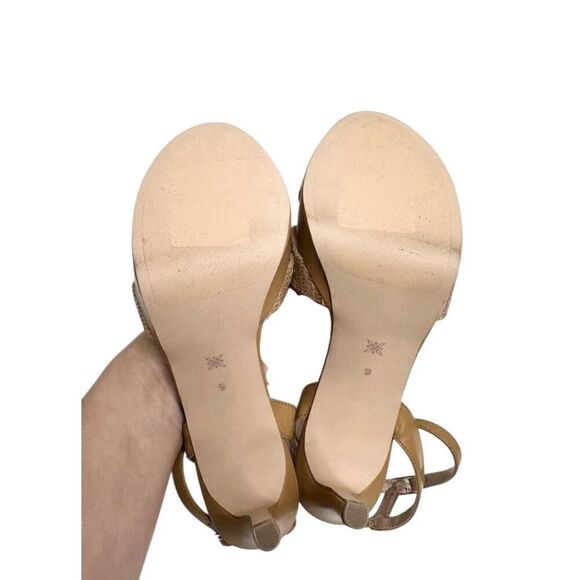 BCBGeneration Sandals Size 9 Tan High Heel Ankle Strap Open Toe Platform - Picture 9 of 9